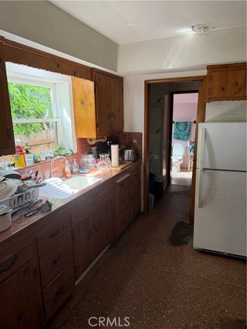 7232 Zelzah, Reseda (los Angeles), CA 91335