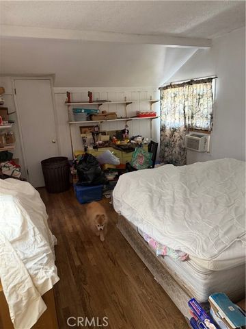 7232 Zelzah, Reseda (los Angeles), CA 91335