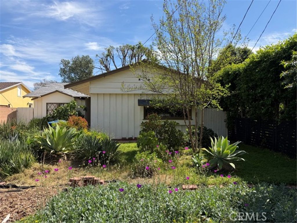 7232 Zelzah, Reseda (los Angeles), CA 91335