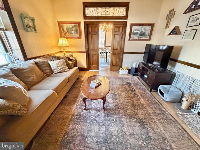 126 4TH AVE, Roebling, NJ 08554