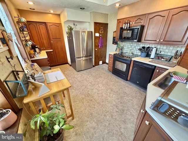 126 4TH AVE, Roebling, NJ 08554