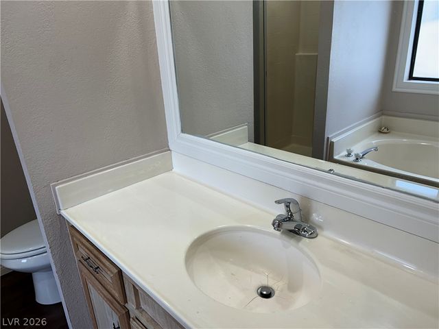 3333 Ewa Beach Drive, Las Vegas, NV 89122