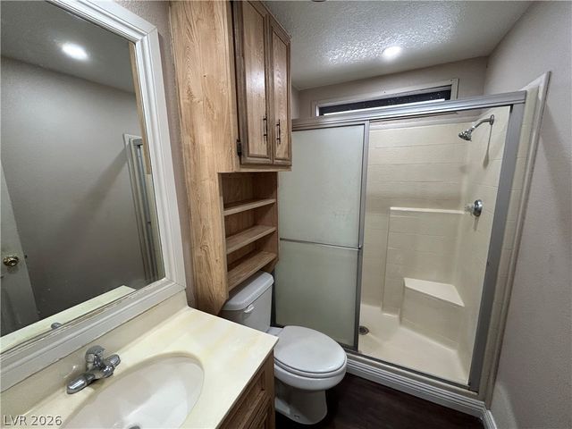 3333 Ewa Beach Drive, Las Vegas, NV 89122