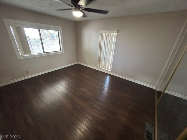 3333 Ewa Beach Drive, Las Vegas, NV 89122