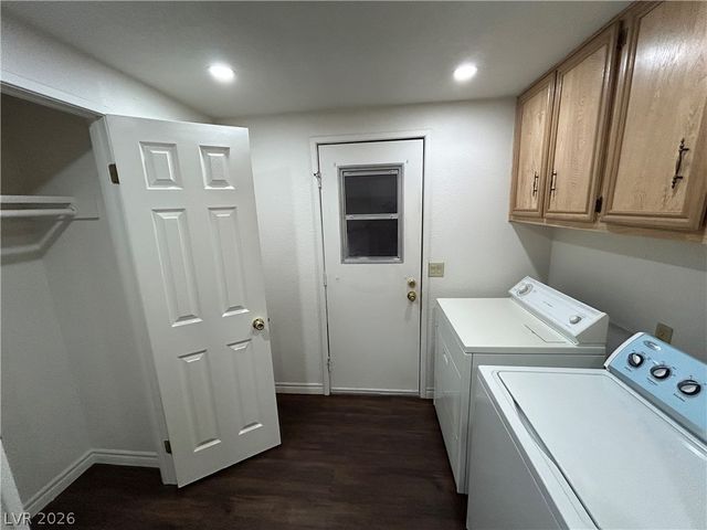 3333 Ewa Beach Drive, Las Vegas, NV 89122