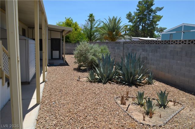 3333 Ewa Beach Drive, Las Vegas, NV 89122