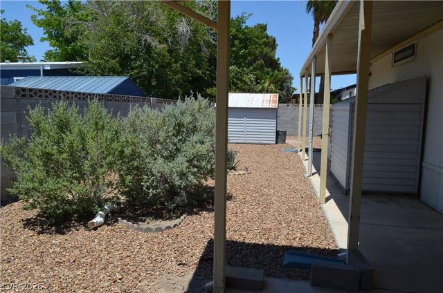 3333 Ewa Beach Drive, Las Vegas, NV 89122