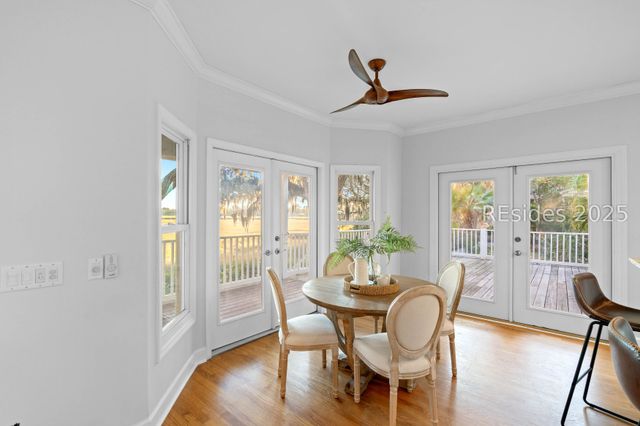 5 Petigru Dr, Beaufort, SC 29902