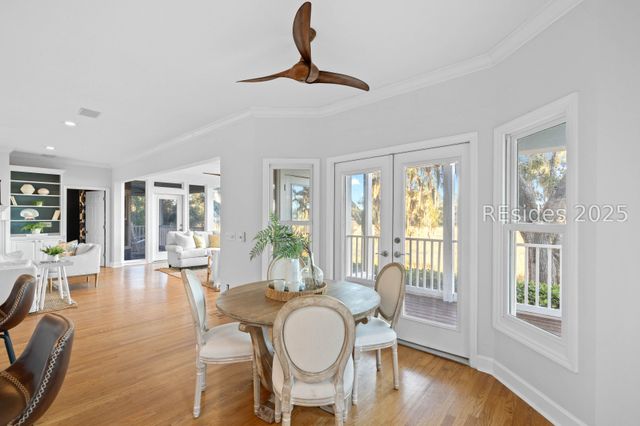 5 Petigru Dr, Beaufort, SC 29902