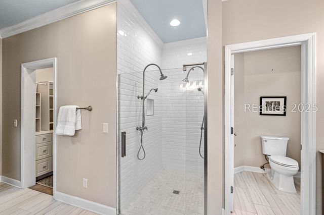 5 Petigru Dr, Beaufort, SC 29902