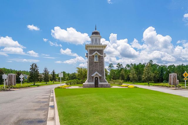 406 Hutchinson Ln, St Augustine, FL 32095