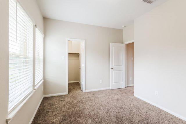 15141 Meadow Glen S, Conroe, TX 77306