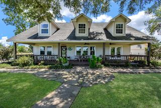 29400 Waller Gladish Road, Waller, TX 77484