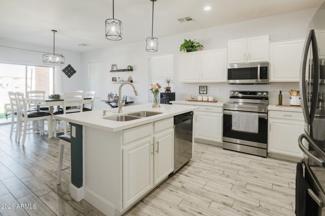 5610 W Minton Avenue, Laveen, AZ 85339