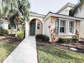 1017 NE 42nd Place, Homestead, FL 33033