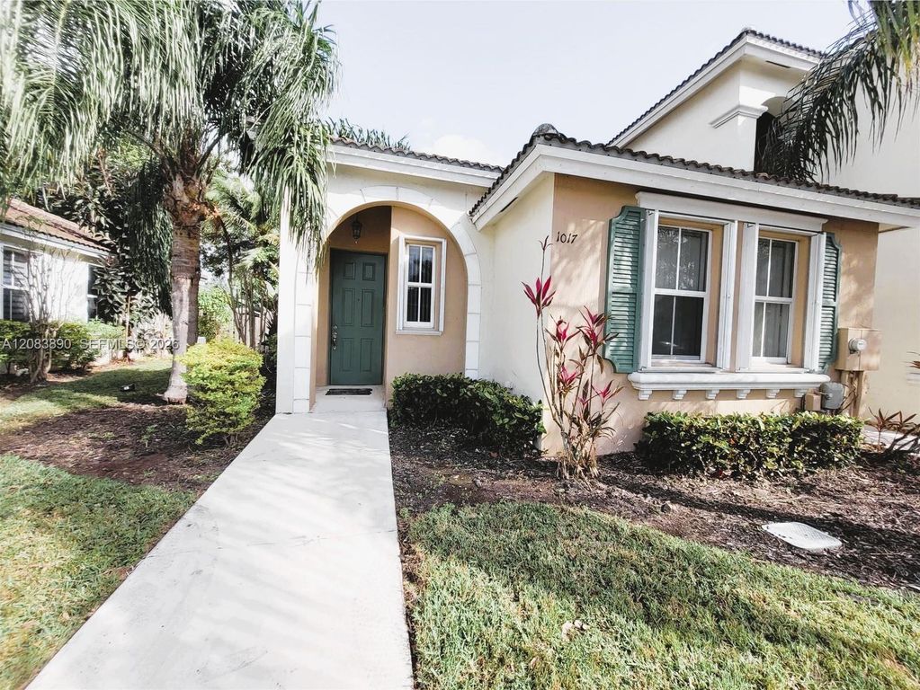 1017 NE 42nd Place, Homestead, FL 33033