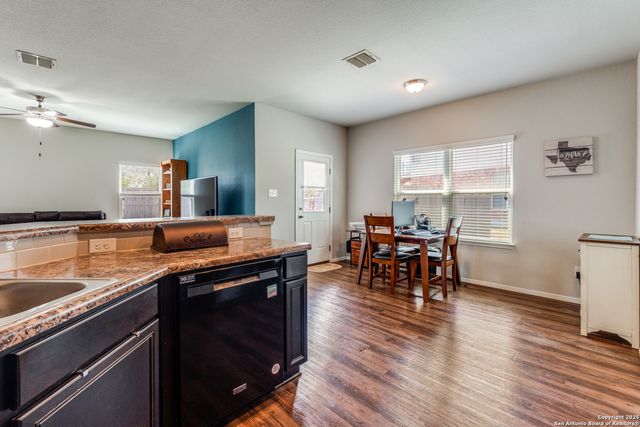 7006 Zuma Beach, Converse, TX 78109