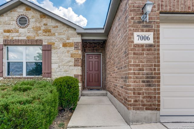 7006 Zuma Beach, Converse, TX 78109