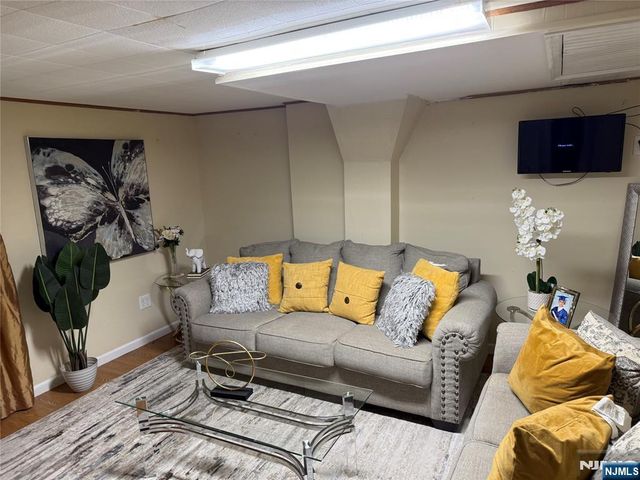137-139 23rd Avenue, Paterson, NJ 07513