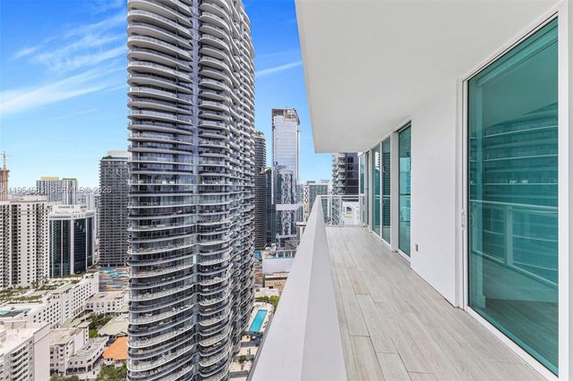1080 Brickell Ave 3909, Miami, FL 33131