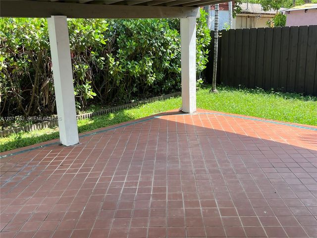 2353 SW 4th Street, Miami, FL 33135