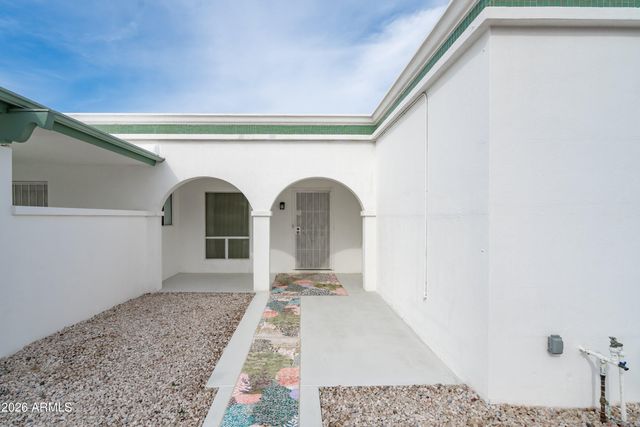 10802 W CUMBERLAND Drive, Sun City, AZ 85351