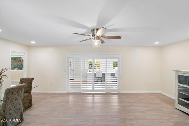 10802 W CUMBERLAND Drive, Sun City, AZ 85351