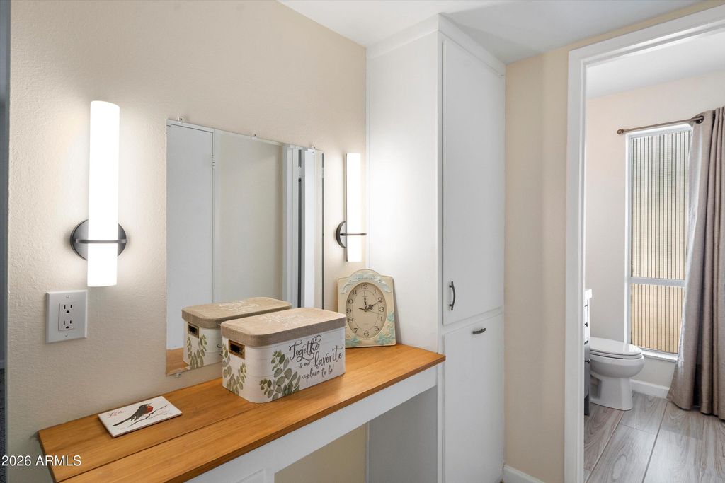 Image 29 of property listing at 10802 W CUMBERLAND Drive, Sun City, AZ 85351