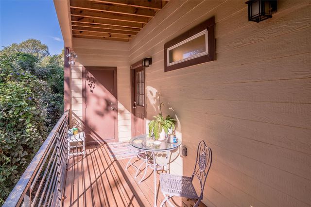 1239 20th Street A, Huntsville, TX 77340