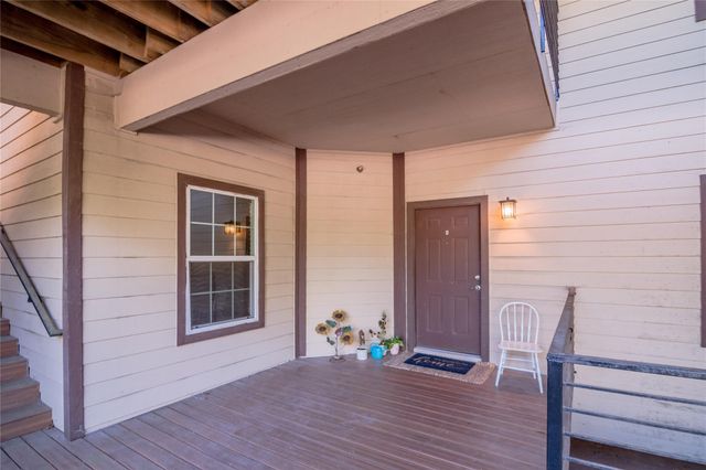 1239 20th Street A, Huntsville, TX 77340