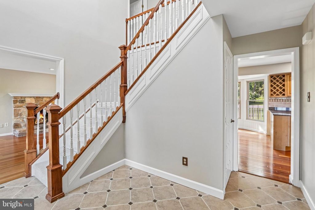 605 FRENCH CREEK LN, CHESTER SPRINGS, PA 19425 — photo 5