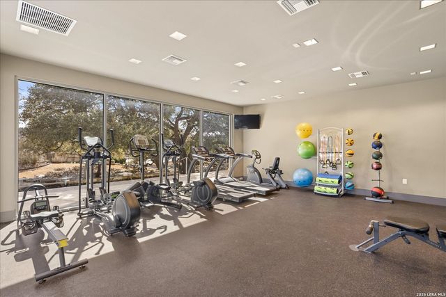 2 CANARIO LN, Boerne, TX 78006