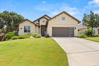 2 CANARIO LN, Boerne, TX 78006