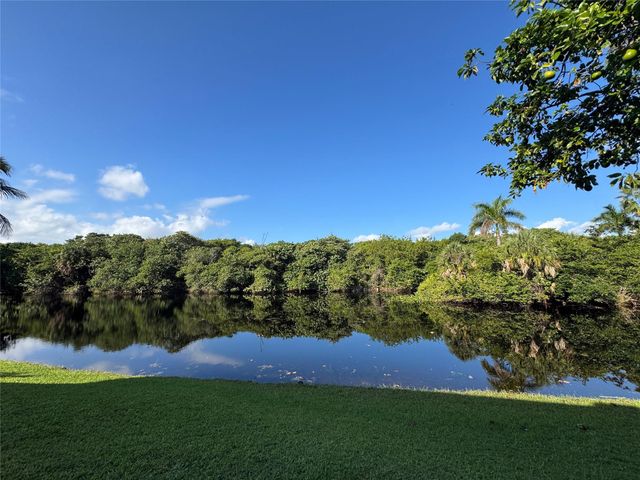 3301 NE 15th St, Fort Lauderdale, FL 33304