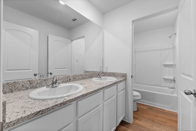 15110 Telfaire Meadow, Von Ormy, TX 78073
