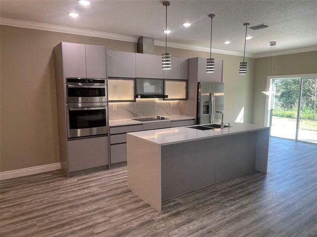 1807 BRENTWOOD COURT, Davenport, FL 33837