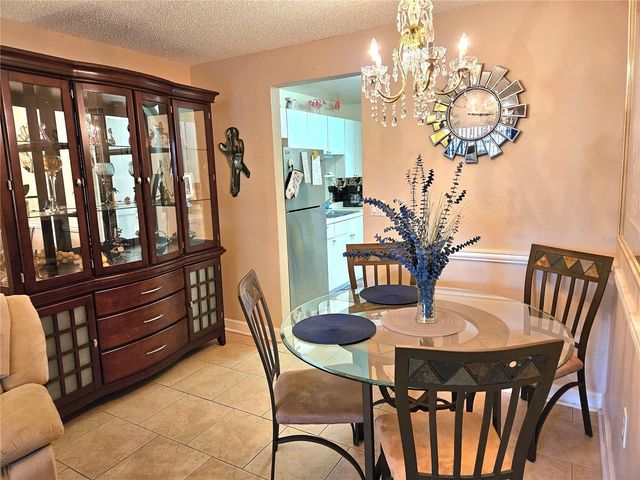 10037 62ND TERRACE N 9, St Petersburg, FL 33708
