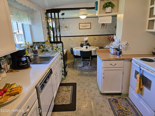 1505 Fairbanks Ave, Yakima, WA 98902