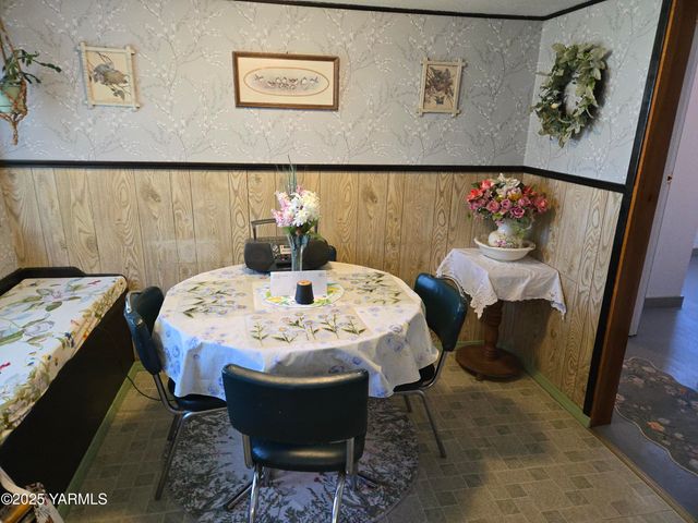 1505 Fairbanks Ave, Yakima, WA 98902