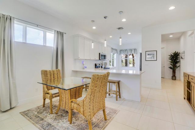 20015 SW Caserta Way, Port St. Lucie, FL 34986