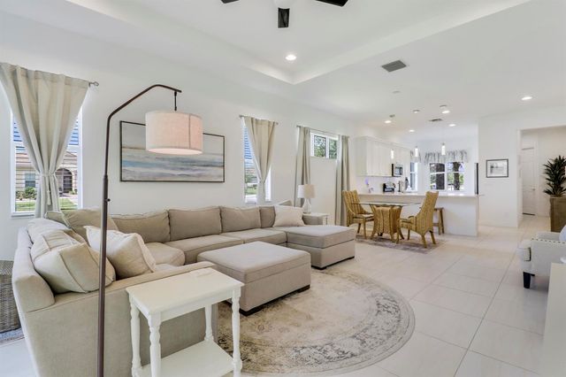 20015 SW Caserta Way, Port St. Lucie, FL 34986