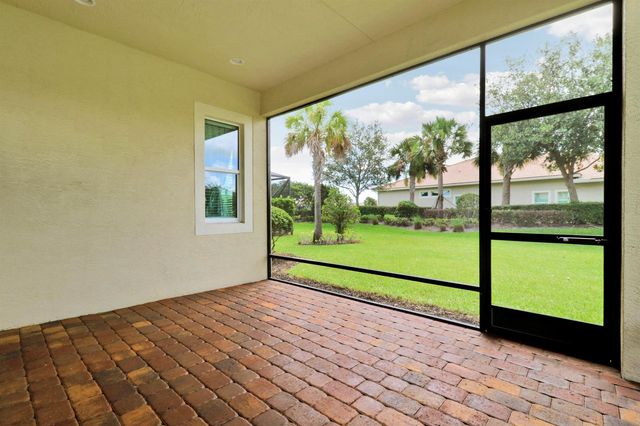 20015 SW Caserta Way, Port St. Lucie, FL 34986
