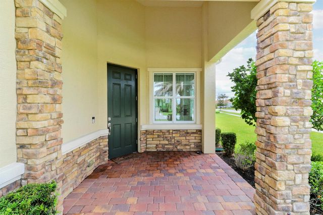 20015 SW Caserta Way, Port St. Lucie, FL 34986