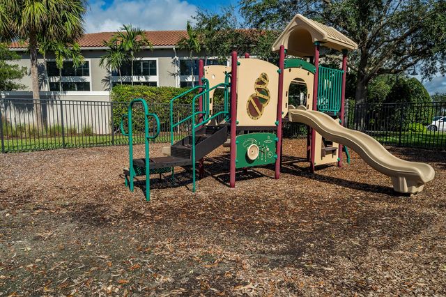 20015 SW Caserta Way, Port St. Lucie, FL 34986