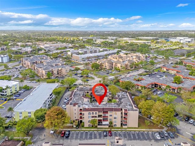 10641 SW 108th Ave 3D, Miami, FL 33176