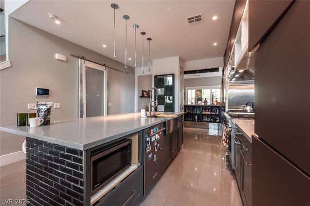 10605 Harvest Green Way, Las Vegas, NV 89135