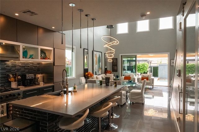 10605 Harvest Green Way, Las Vegas, NV 89135