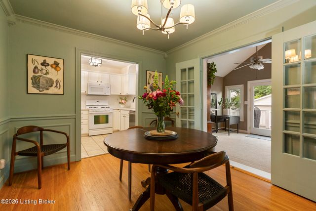 113 Ridgeway Ave, Louisville, KY 40207