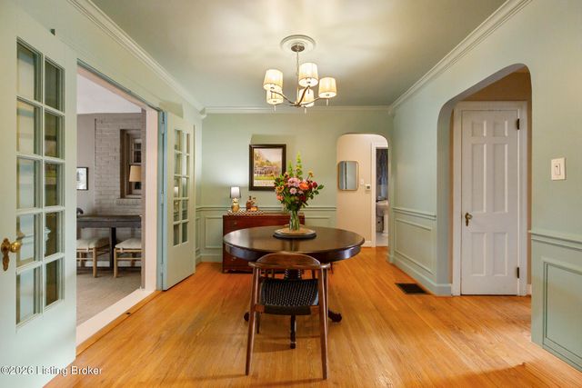113 Ridgeway Ave, Louisville, KY 40207