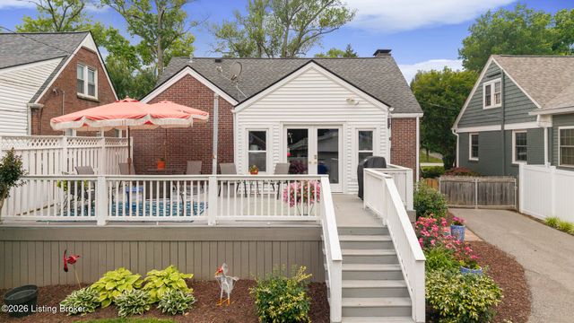 113 Ridgeway Ave, Louisville, KY 40207